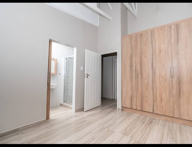 3 BEDROOM DUPLEX TO LET IN COSMOSRAND